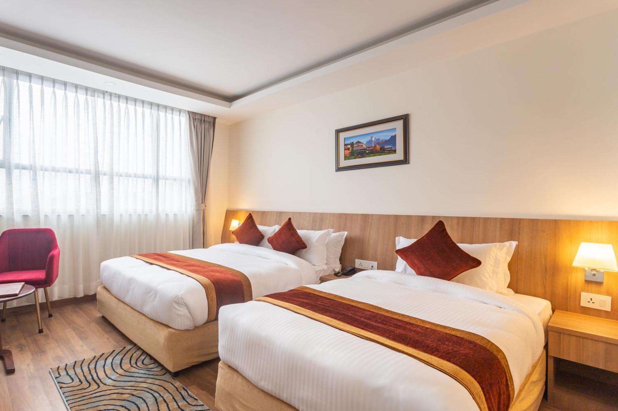 Hotel Crystal Pashupati Kathmandu Bagian luar foto